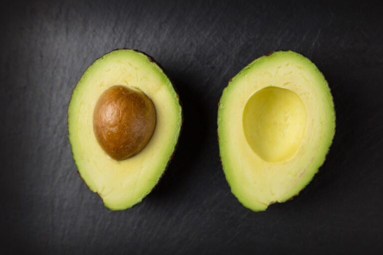 avocado seme enorme