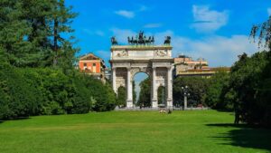parco sempione milano alberi